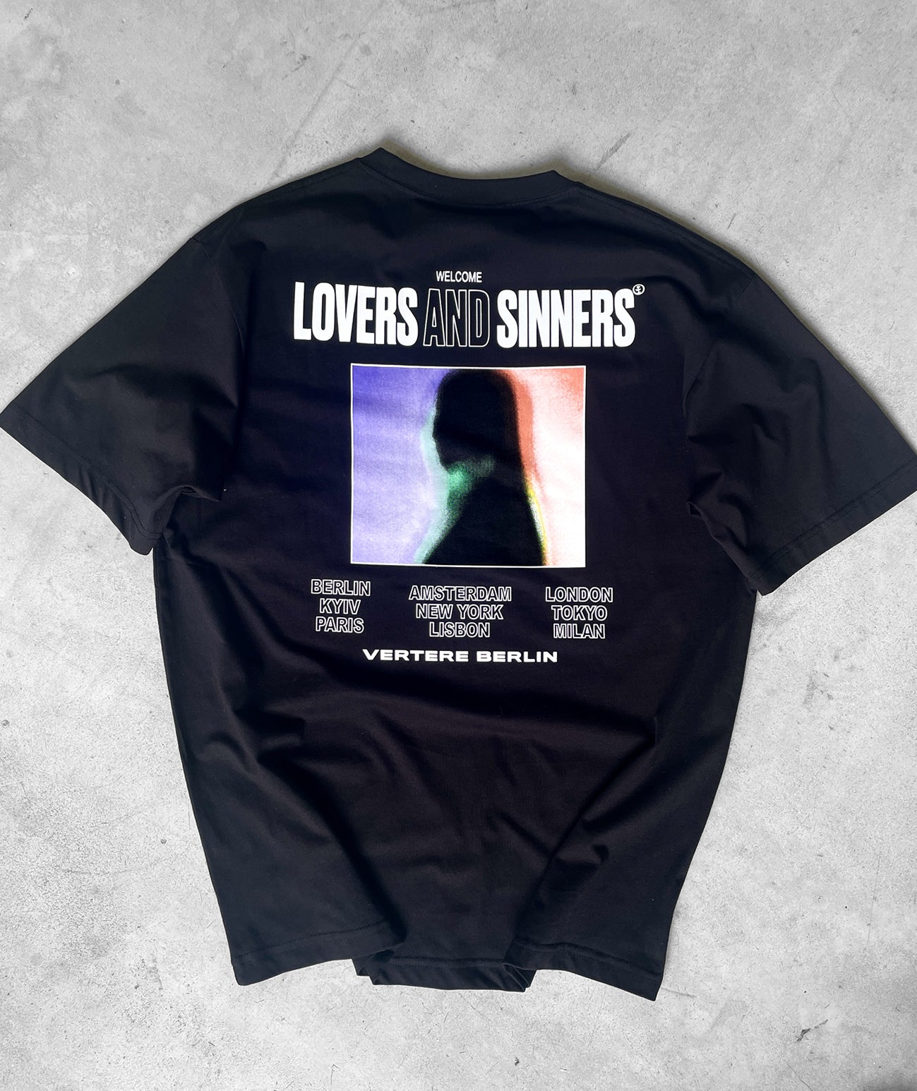 LOVERS AND SINNERS T-SHIRT - BLACK